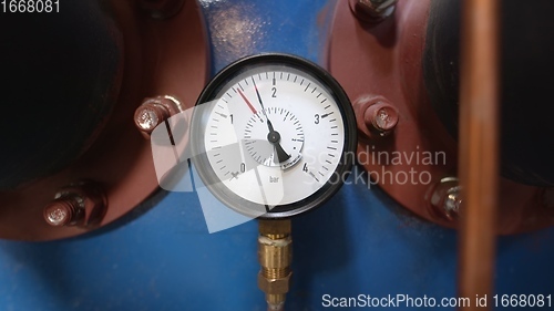 Image of Closeup of clean pressure gauge