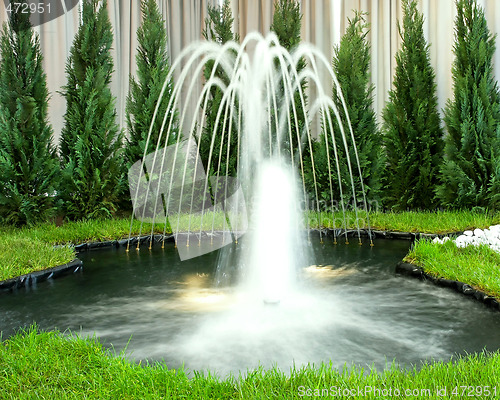 Image of Green fountain