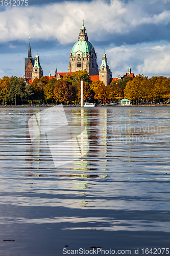 Image of The Hannover city new town hall over Maschsee lake