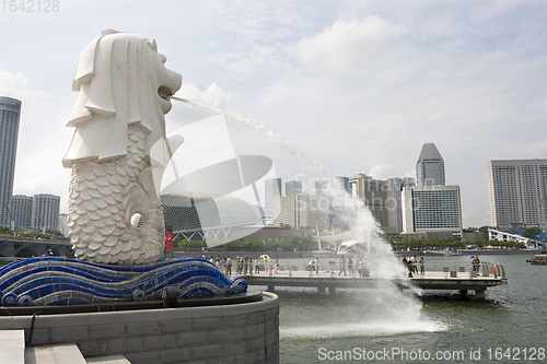 Image of Merlion statue fountain in Singapore