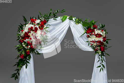 Image of flower arch wedding decoration