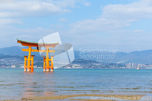 Image of Giant floating Shinto torii gate of the Itsukushima Shrine