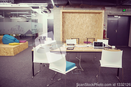 Image of Empty Modern Office