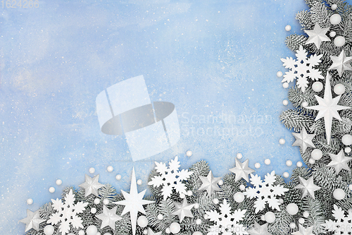 Image of Festive Christmas Snowflake and Star Border 