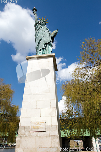 Image of Statue of Liberty in Paris