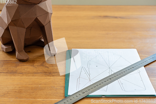 Image of Paper and thw linears on the table