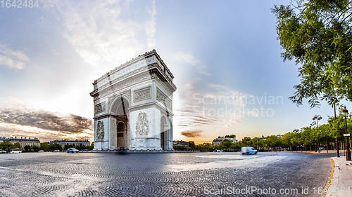 Image of Paris Triumphal Arch the Arc de Triomphe de l\'Etoile, France