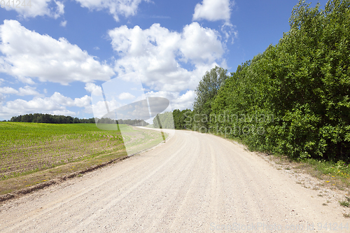 Image of country road.