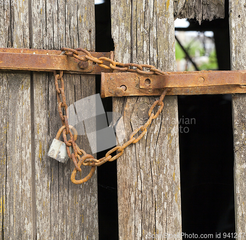 Image of Lock on the door