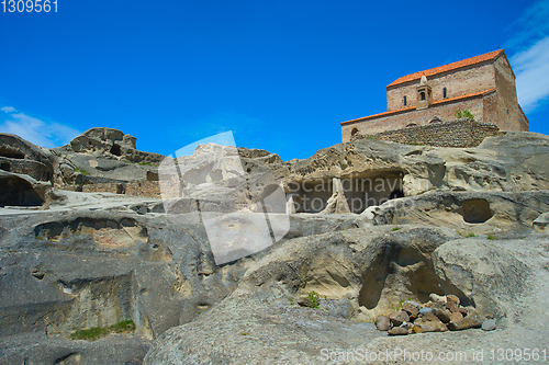 Image of ancient cave town of Uplistsikhe