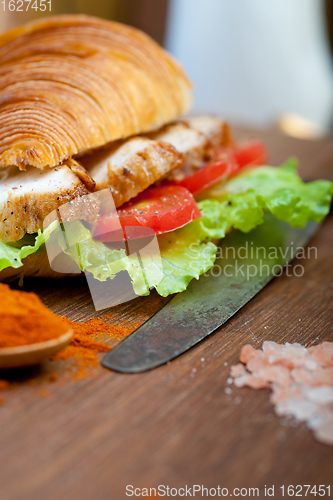 Image of savory croissant brioche bread with chicken breast 