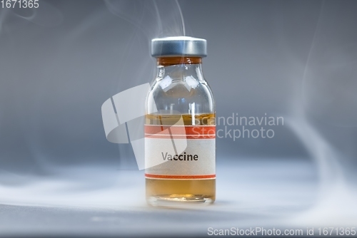 Image of Vaccine for virus in small bottles