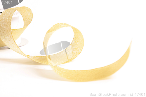 Image of Gold Ribbon curls