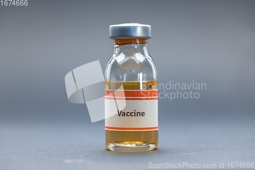 Image of Vaccine for virus in small bottles