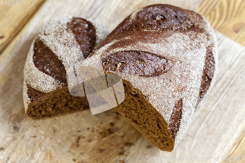 Image of black rye bread