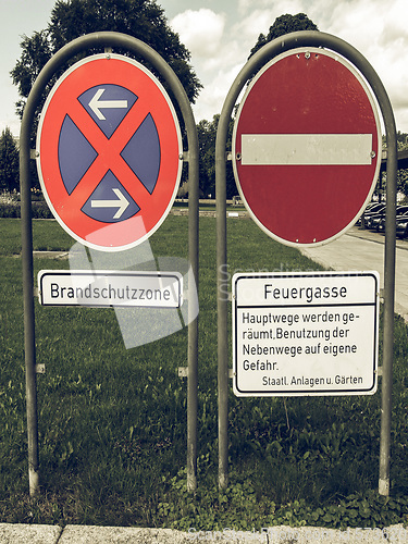 Image of Vintage looking No parking sign