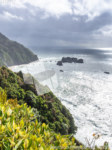 Image of rough coast at south island New Zealand