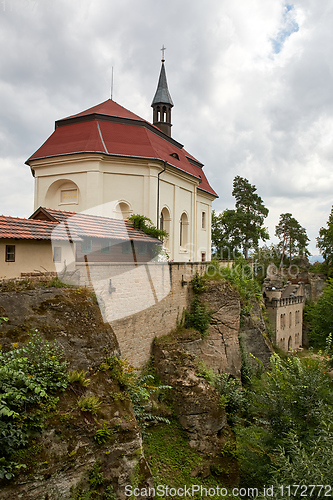 Image of ruin of the Valdstejn gothic castle