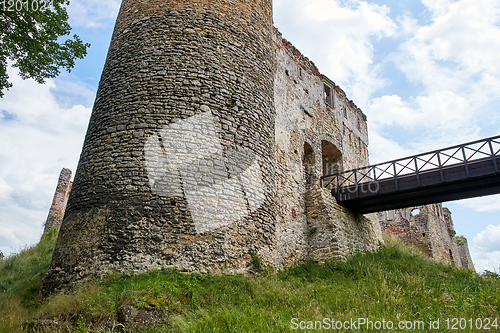 Image of ruins of renaissance castle Zviretice