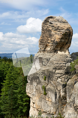 Image of sandstone rock near Hruba Skala renaissance castle