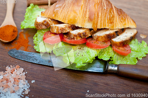 Image of savory croissant brioche bread with chicken breast 