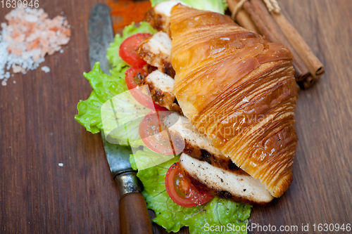 Image of savory croissant brioche bread with chicken breast 