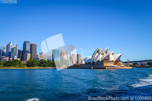 Image of Sydney city center and Opera House, Australia