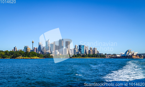 Image of Sydney city center and Opera House, Australia