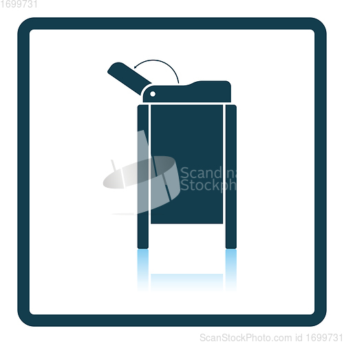 Image of Baby swaddle table icon