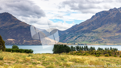 Image of scenery at Lake Te Anau, New Zealand