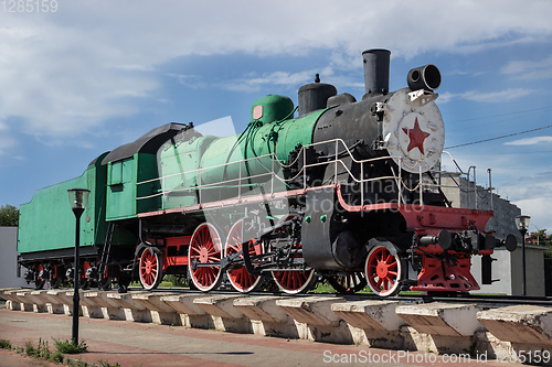 Image of Monument to Russian steam locomotive, built in 1949