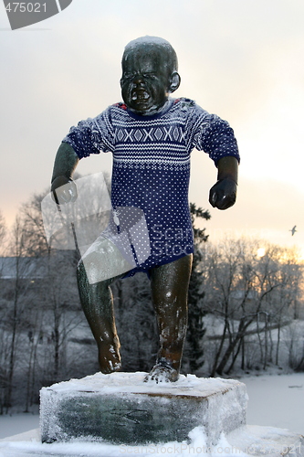 Image of Sinnataggen with sweater