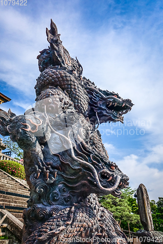 Image of Dragon statue in front of the kiyomizu-dera temple, Kyoto, Japan