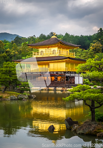 Image of Kinkaku-ji golden temple, Kyoto, Japan
