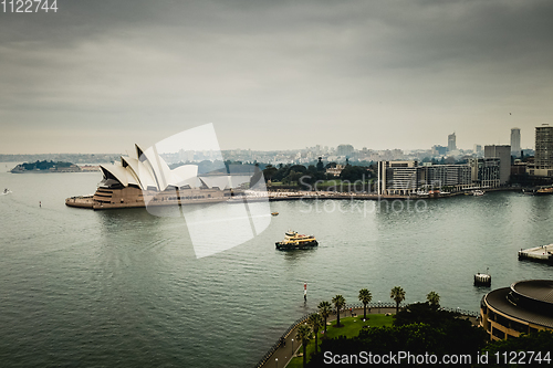 Image of Sydney city center and Opera House, Australia