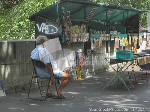 Image of parisian bookseller