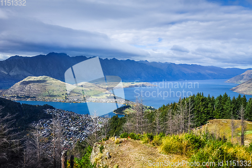 Image of Lake Wakatipu and Queenstown, New Zealand