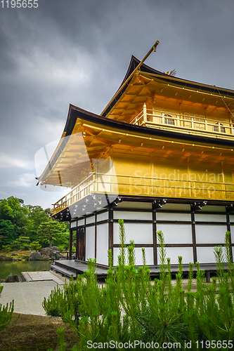 Image of Kinkaku-ji golden temple, Kyoto, Japan