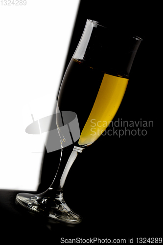 Image of Glass of vine