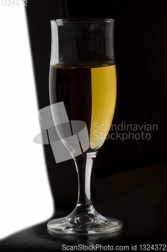 Image of Glass of vine