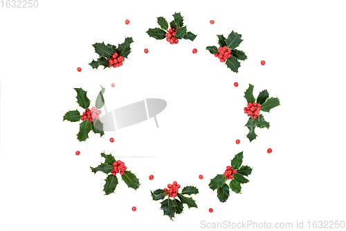 Image of Winter Holly Berry Wreath with Loose Berries