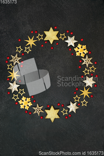 Image of Christmas Gold Snowflake and Star Wreath
