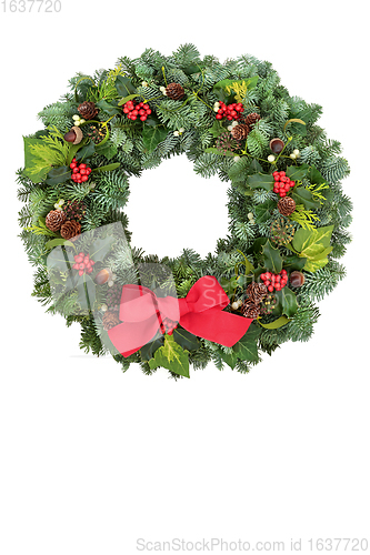 Image of Christmas Spruce Fir Wreath with Winter Greenery