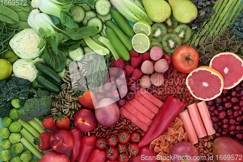 Image of Red and Green High Fibre Food for Gut Health