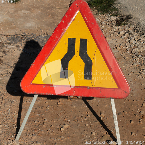 Image of spanish road sign