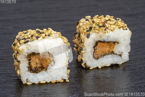 Image of sushi dishes