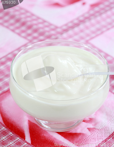 Image of White yogurt