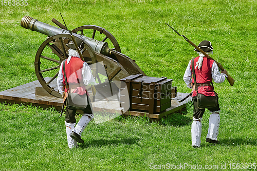 Image of The Cannon is Ready to Shoot