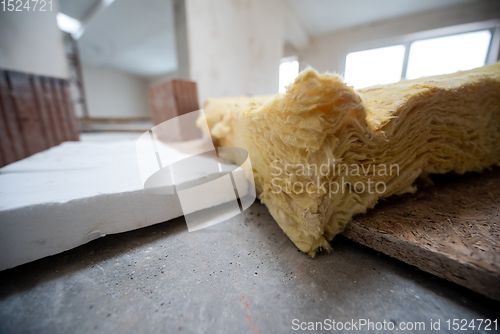 Image of red Bricks and glass wool