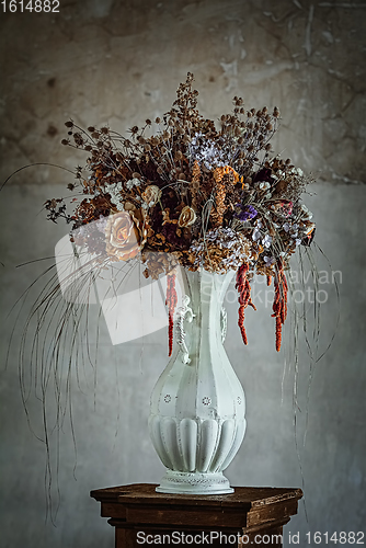 Image of Bouquet of dried flowers